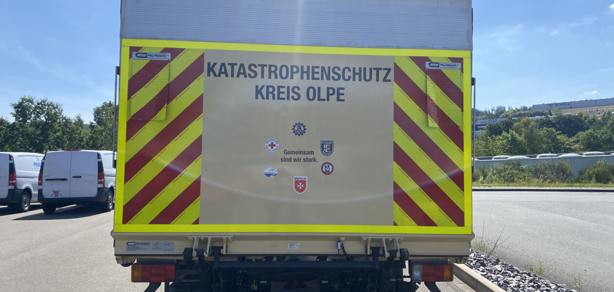 LKW Beschriftung Werbung Haupt Katastrophenschutz Olpe